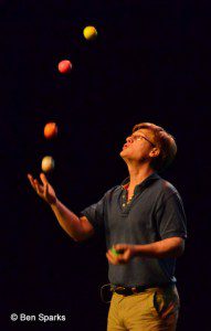 Colin Wright Juggling
