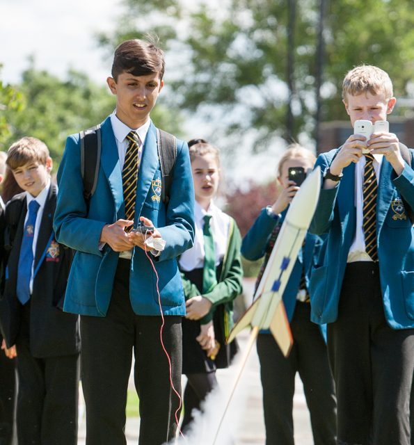 STEM Ambassadors support University of Chester Rocket Science Day!